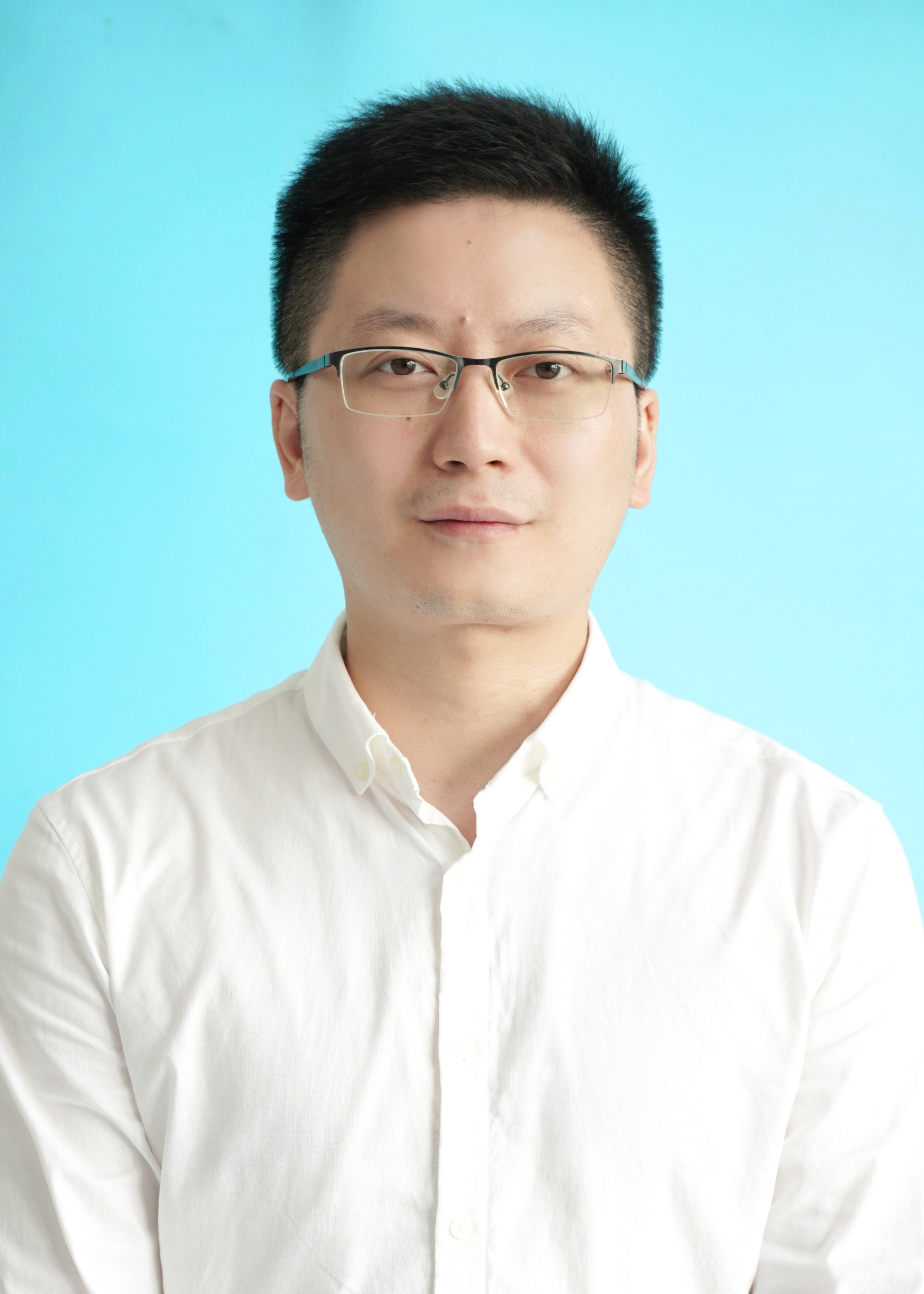 罗旭